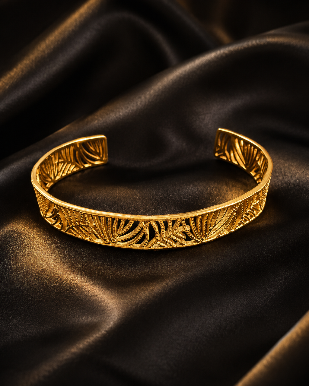 18K Gold Plated Botanical Bangle image 1