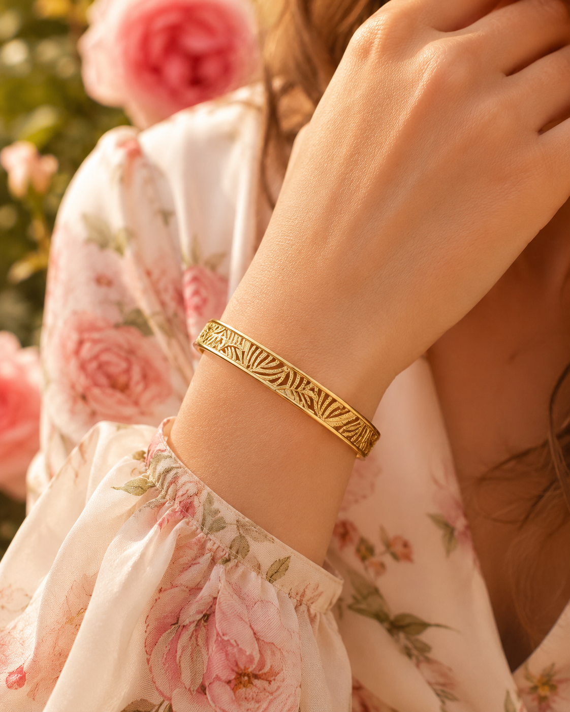 18K Gold Plated Botanical Bangle image 3
